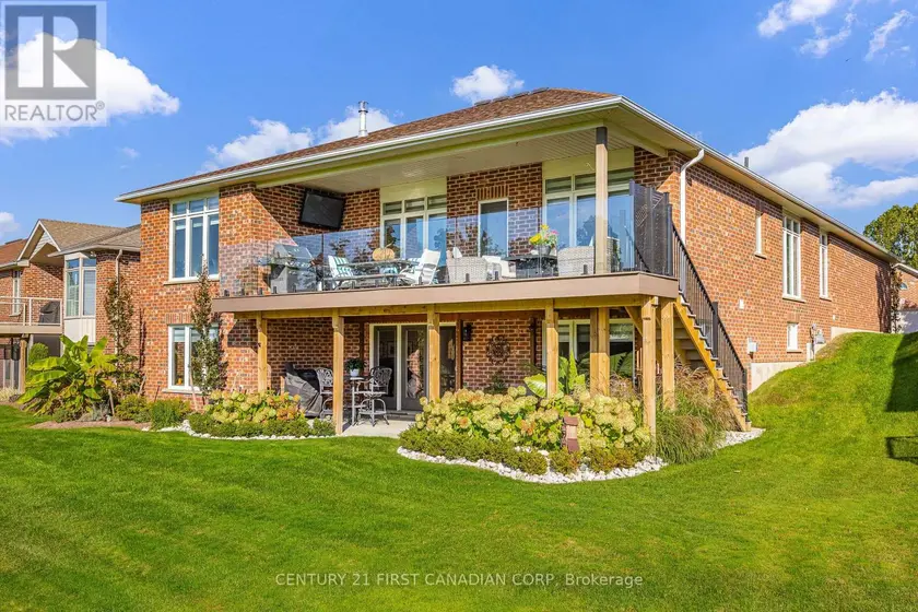 Detached at 1048 SANDY SOMERVILLE DRIVE, London South