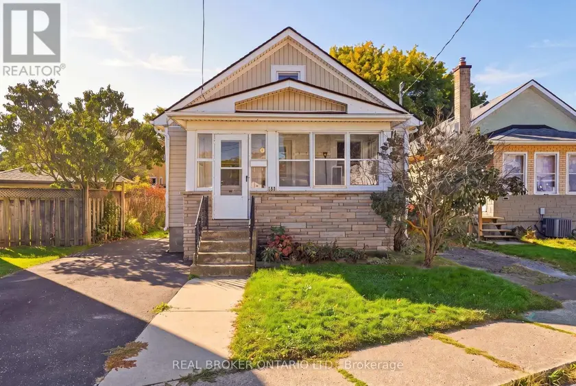 Detached at 132 GRASS AVENUE, St. Catharines