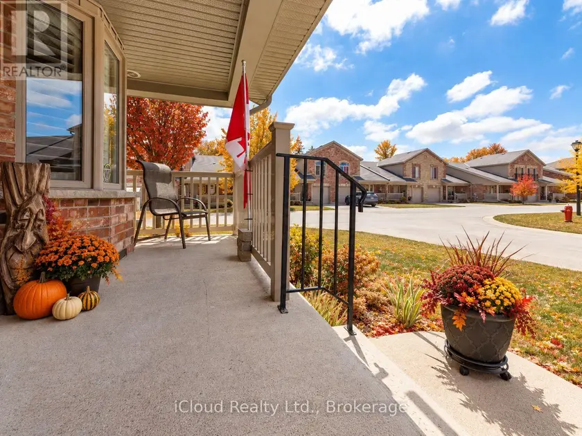 Townhouse at 238 - 50 GALT ROAD, Stratford