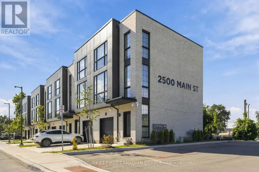 Townhouse at 1 - 2500 MAIN STREET, London South