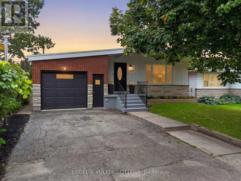 Detached at 1238 ST. PAUL AVENUE, Ottawa