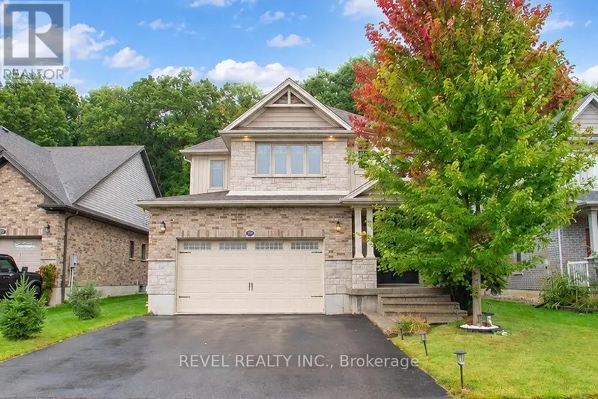 Detached at 217 WOODWAY TRAIL, Norfolk