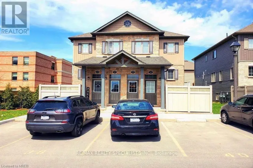 Townhouse at 41 - 3200 SINGLETON AVENUE, London South