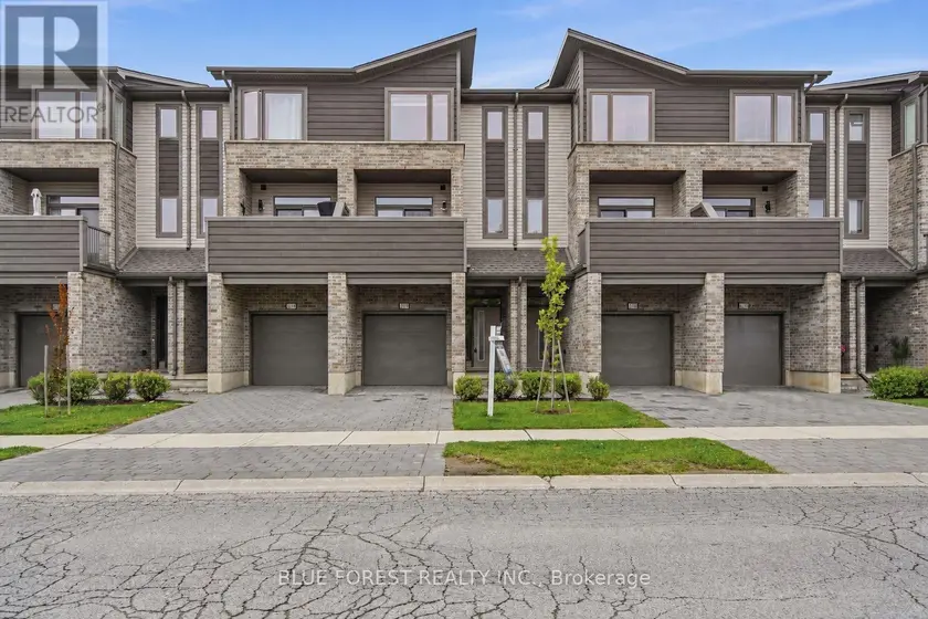 Townhouse at 2112 MEADOWGATE BOULEVARD, London South