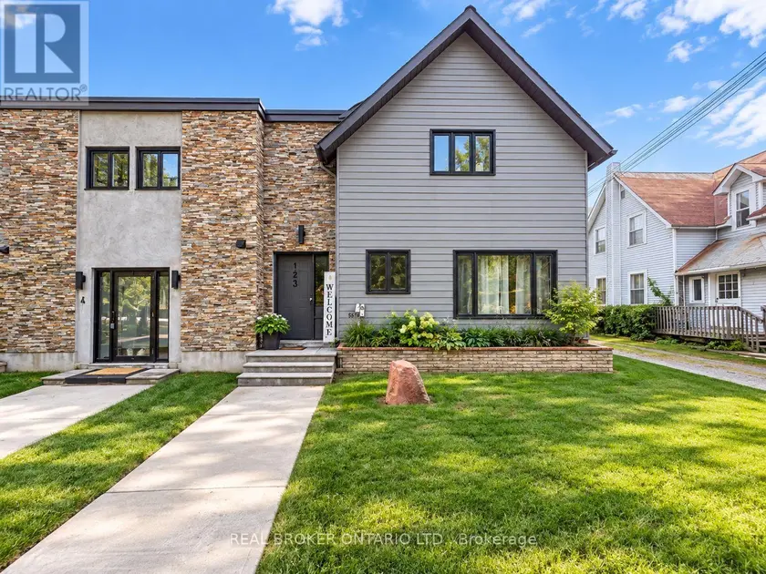 Multiplex at 2 - 6610 FOURTH LINE ROAD, Ottawa