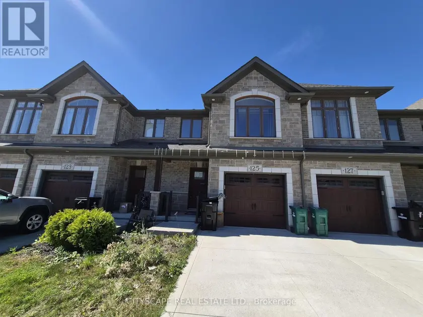 Townhouse at 16 - 125 HOLLYBROOK TRAIL, Kitchener