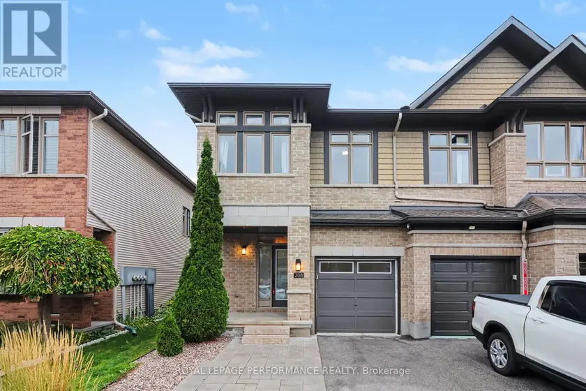 Townhouse at 208 BUTTERFLY WALK, Ottawa