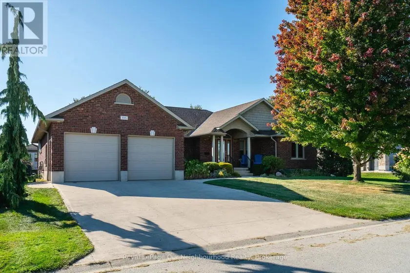 Detached at 106 12TH AVENUE A, Hanover