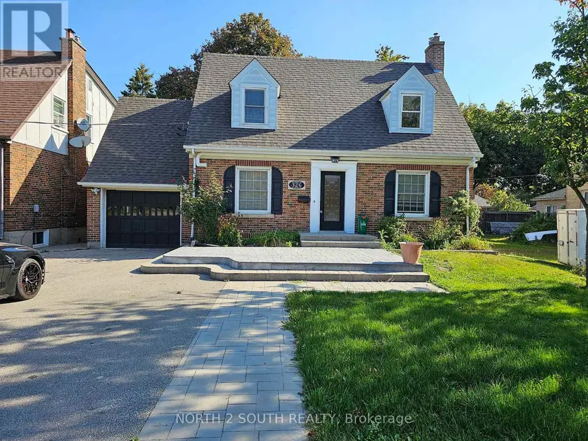 Detached at 326 ERIE AVENUE, Brantford