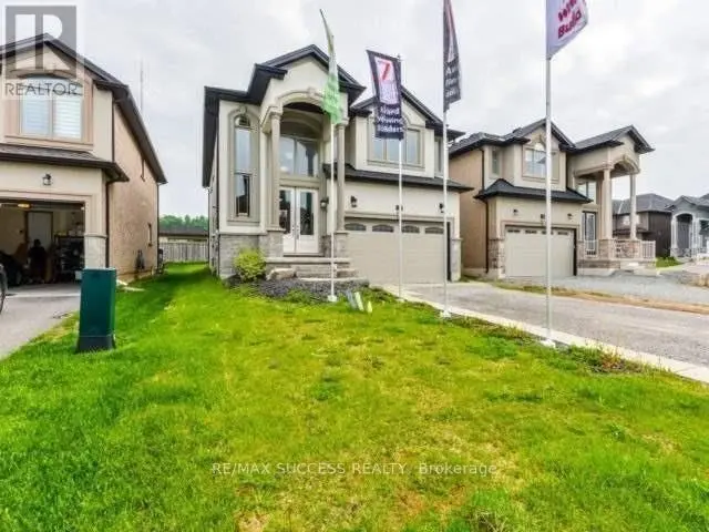 Detached at 96 NASHVILLE CIRCLE, Hamilton