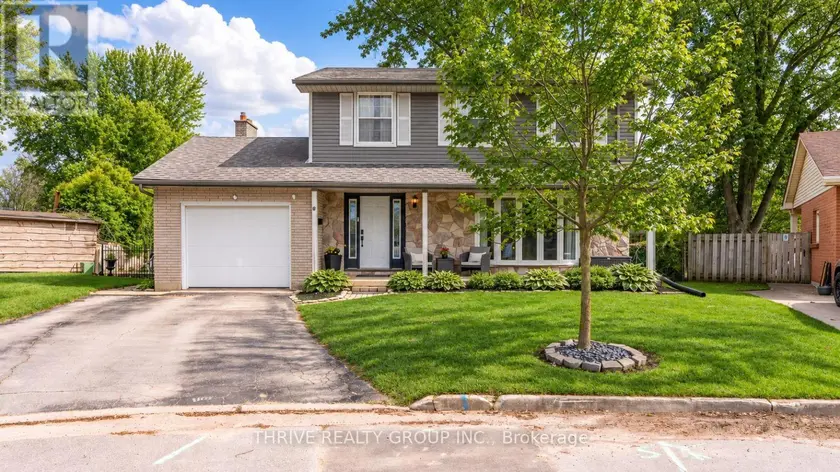 Detached at 19 KENDALL COURT, London North