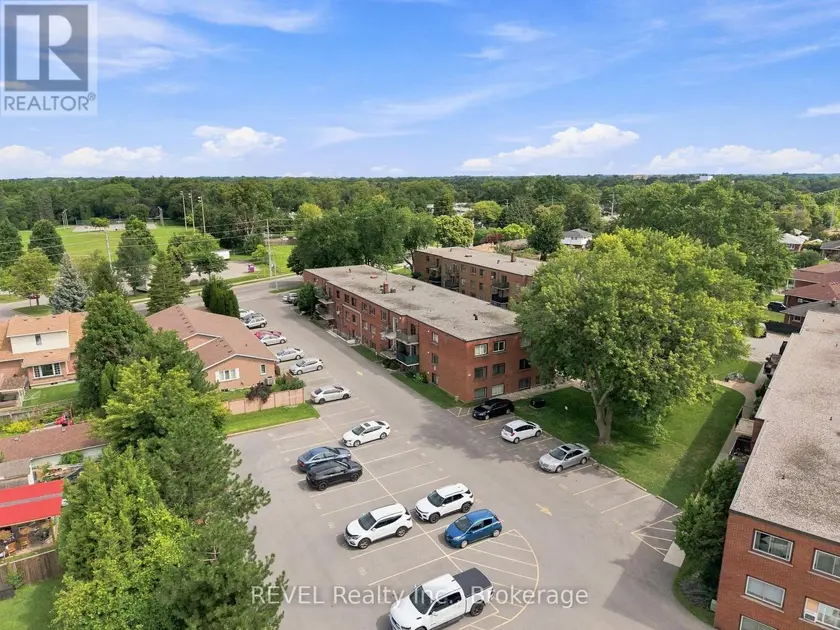 Apartment at 3 - 450 CARLTON STREET, St. Catharines