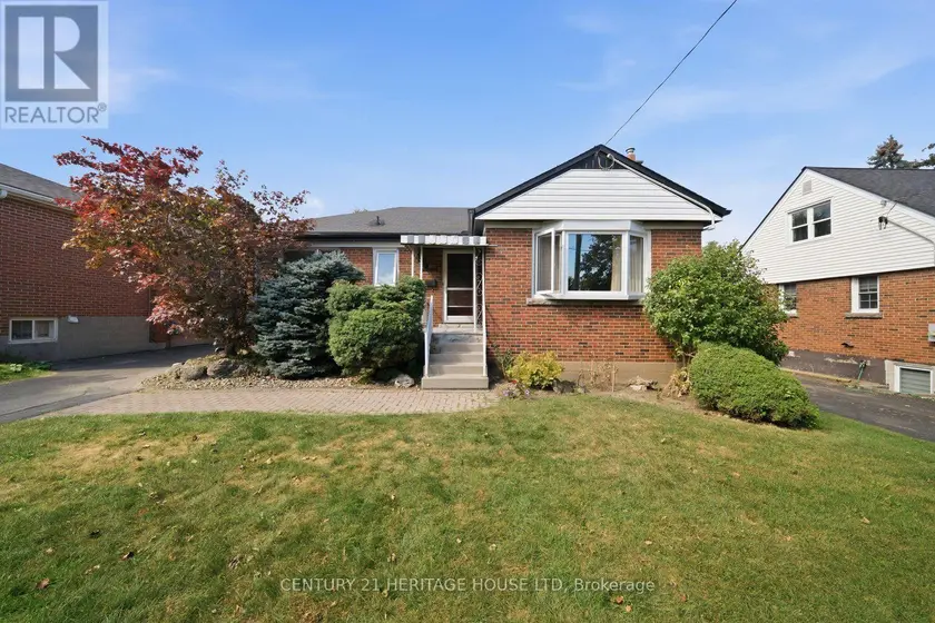 Detached at 138 WEST 23RD STREET, Hamilton