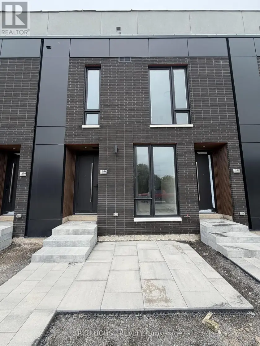 Townhouse at 254 ELLIS AVENUE, St. Catharines