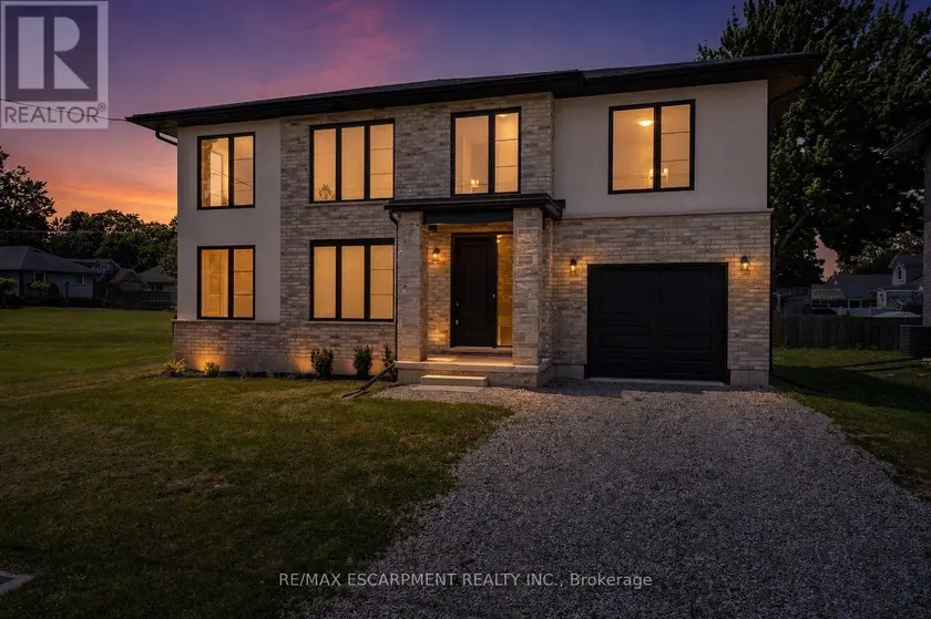 Detached at 203 PARK STREET, Fort Erie