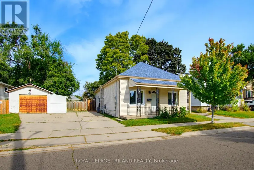 Detached at 70 HOMAN STREET, London East