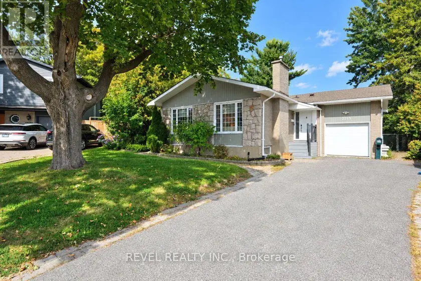 Detached at 2213 CIRCLE PLACE, Ottawa