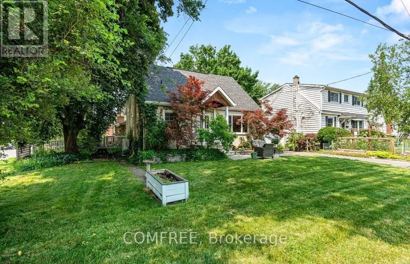 Detached at 421 GREENWOOD AVENUE, Ottawa
