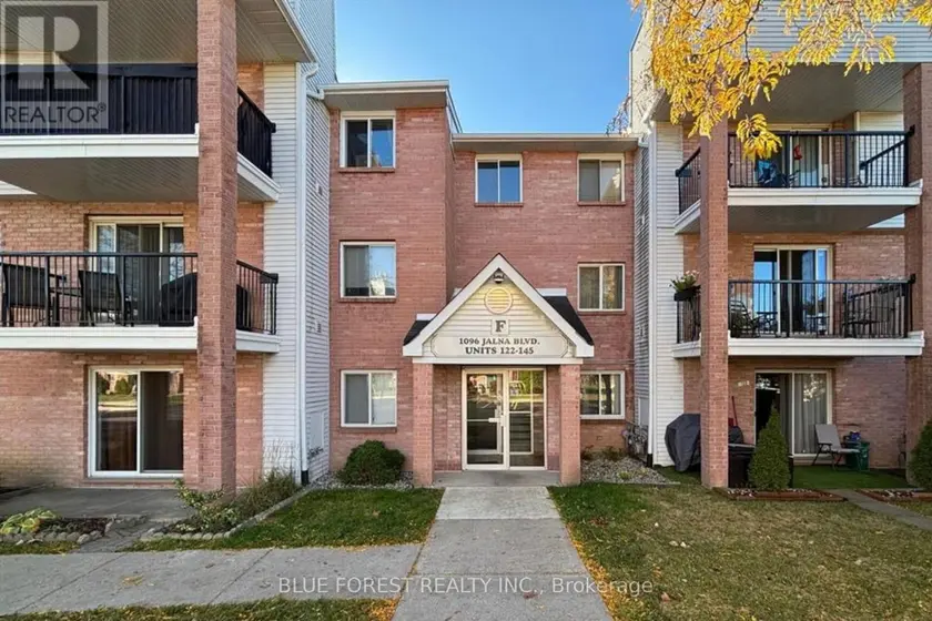 Apartment at 141 - 1096 JALNA BOULEVARD, London South