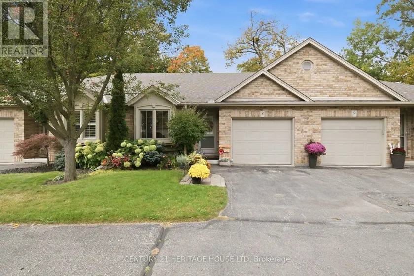 Townhouse at 8 - 633 PARK ROAD N, Brantford