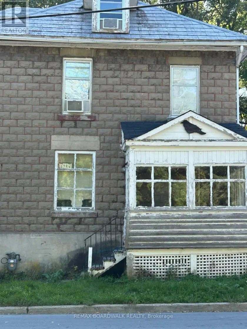 Detached at 51 ALBERT STREET, Carleton Place