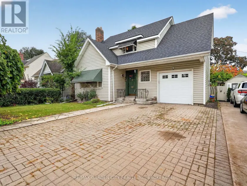 Detached at 136 HIGHLAND AVENUE, St. Catharines