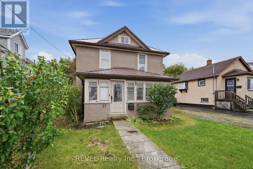 Detached at 27 CHRISTMAS STREET, Port Colborne