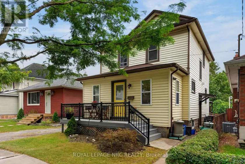 Detached at 9 MARMORA STREET, St. Catharines