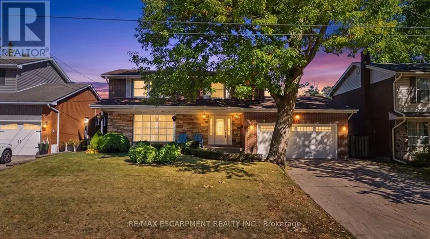 Detached at 71 MARGATE AVENUE, Hamilton
