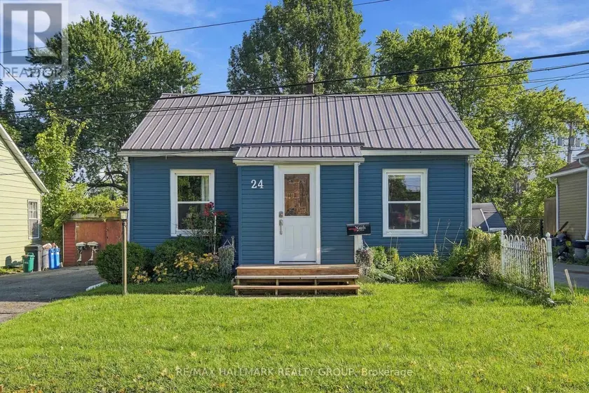 Detached at 24 REUBEN CR CRESCENT, North Grenville