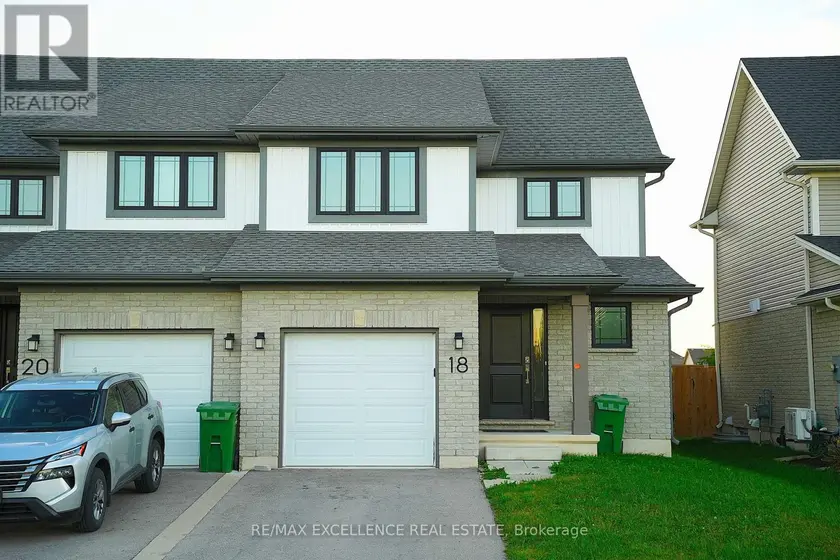 Semi-Detached/Link at 18 WEIR CRESCENT, St. Thomas