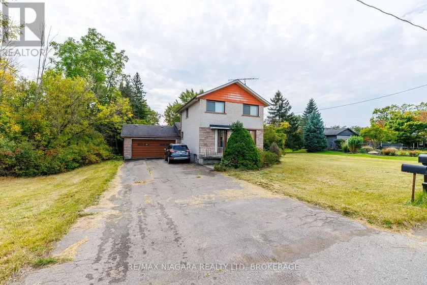 Detached at 567 LYONS CREEK ROAD, Welland