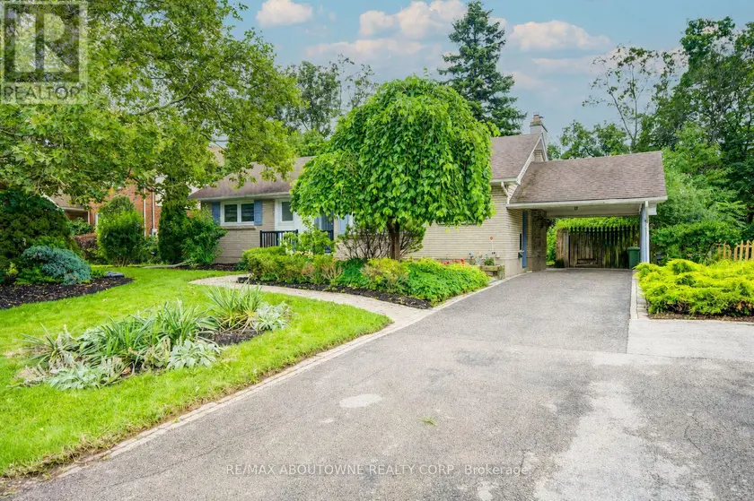 Detached at 30 DALE AVENUE, Hamilton
