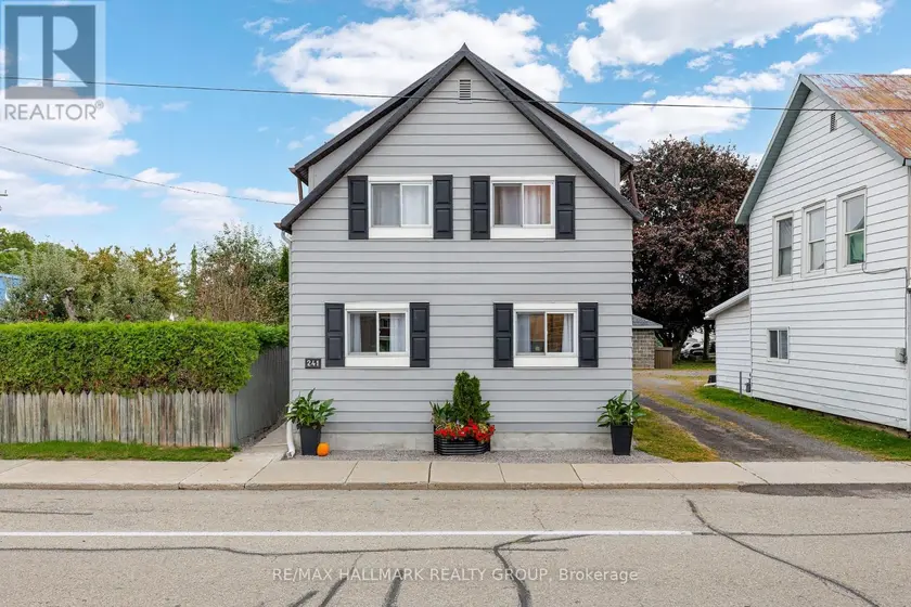 Detached at 241 LEWIS STREET E, Edwardsburgh/Cardinal