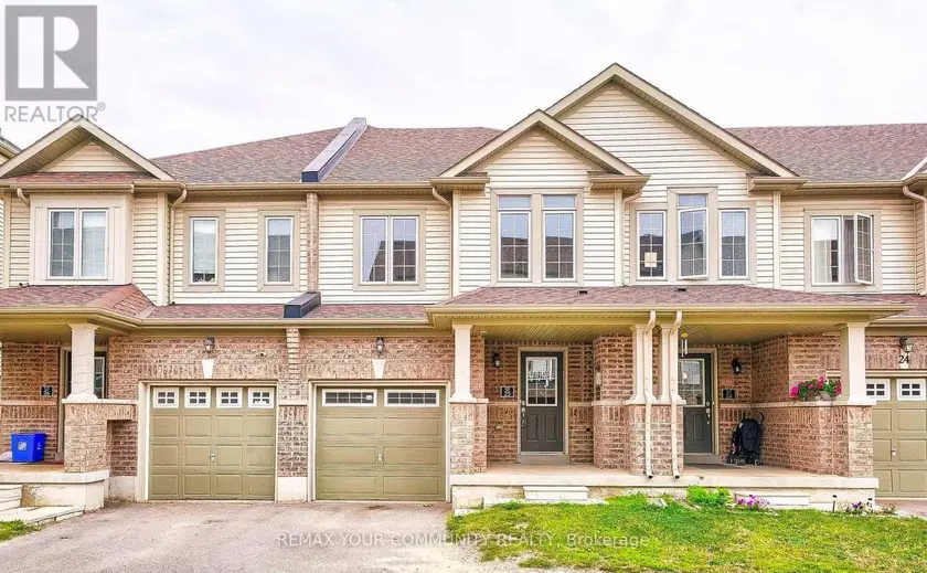 Townhouse at 25 - 470 LINDEN DRIVE, Cambridge