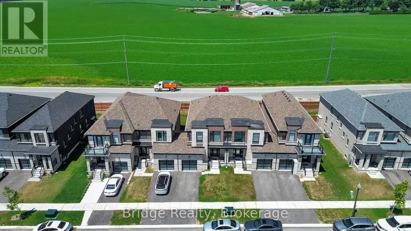 Townhouse at 892 SOBESKI AVENUE, Woodstock