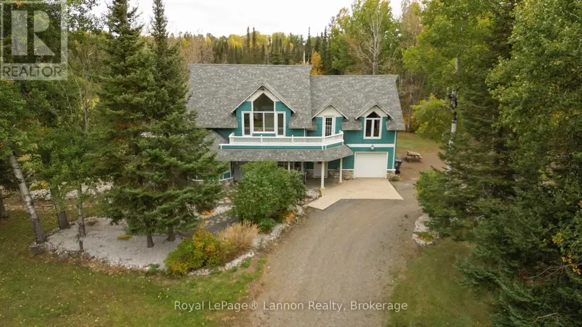 Detached at 2165 GREGOR ROAD, Thunder Bay