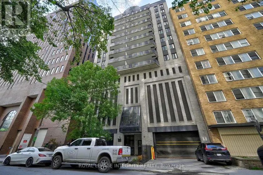 Apartment at PH1 - 18 NEPEAN STREET, Ottawa
