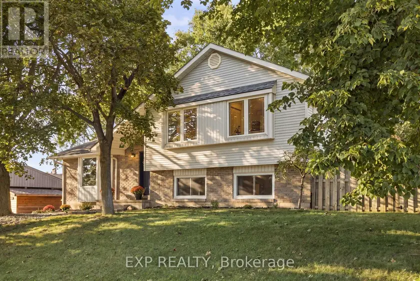 Detached at 178 LAURENTIAN DRIVE, Waterloo