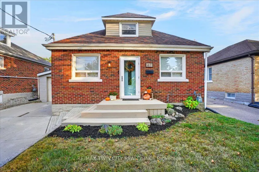 Detached at 67 ARNOLD STREET, Kitchener