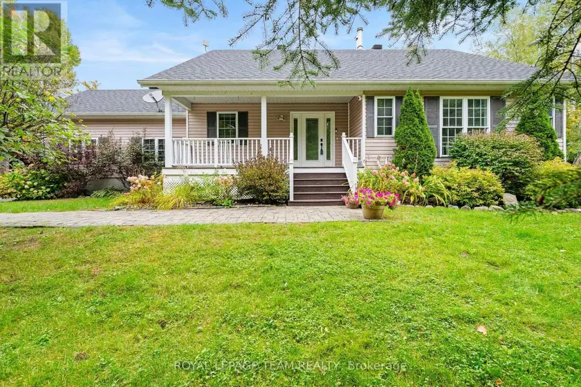 Detached at 5040 STONECREST ROAD, Ottawa