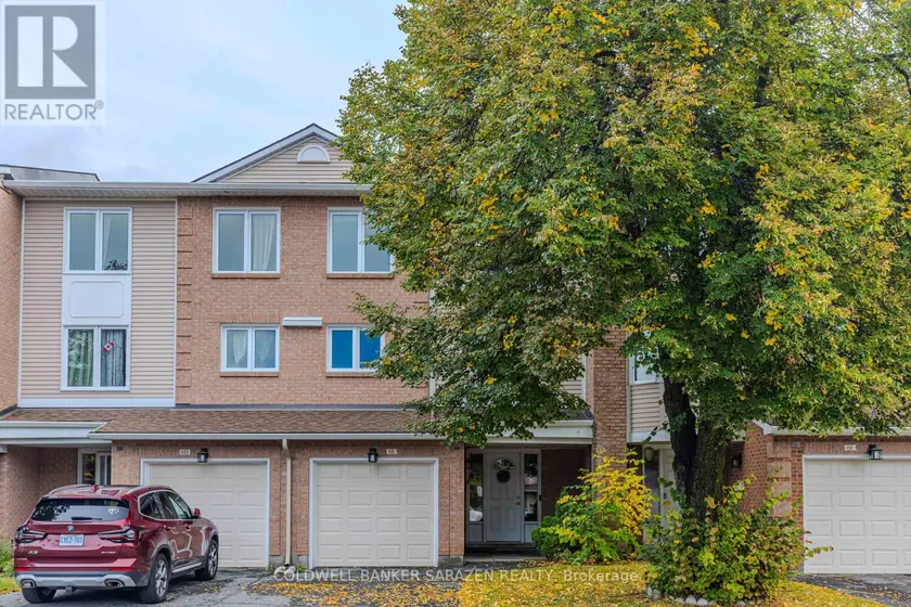 Townhouse at E - 6 MILLRISE LANE, Ottawa