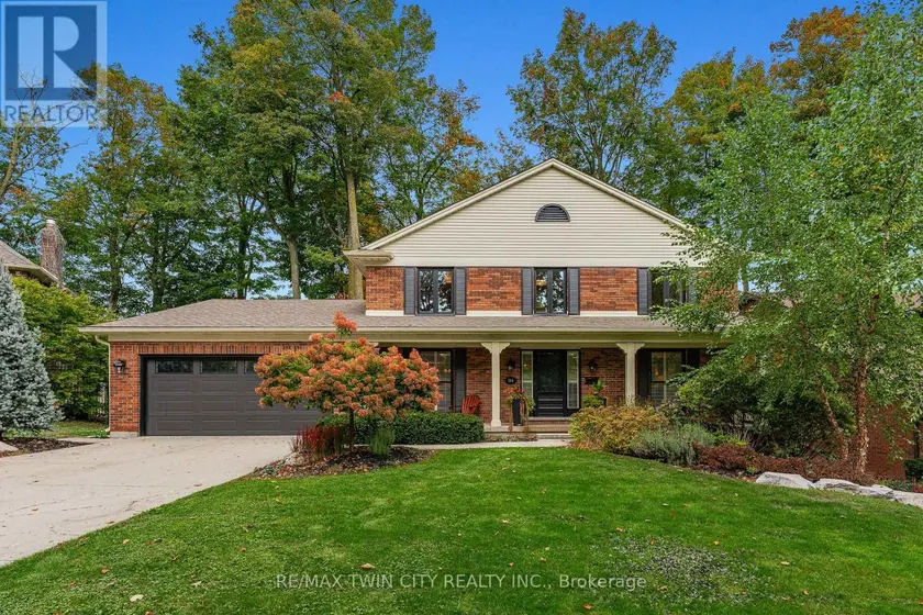 Detached at 114 FREDERICK BANTING PLACE, Waterloo
