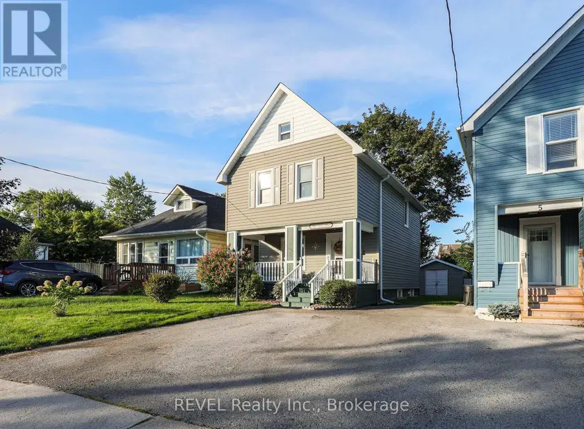 Detached at 3 VICTORIA STREET, St. Catharines