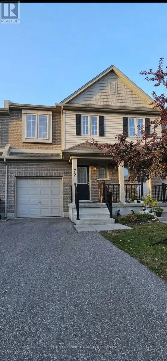 Townhouse at 12 - 50 PINNACLE DRIVE, Kitchener