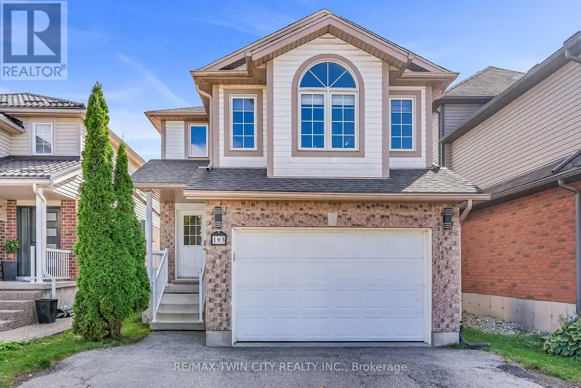 Detached at 193 MOUNTAIN LAUREL CRESCENT, Kitchener