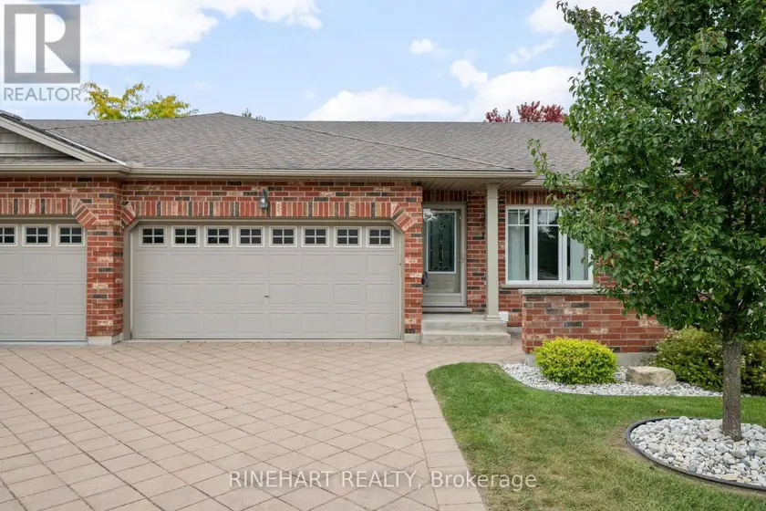 Townhouse at 17 - 121 MEADOWCREEK DRIVE, Middlesex Centre