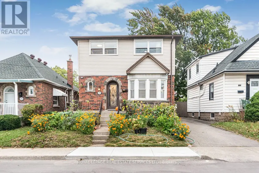 Detached at 187 WEST 2ND STREET, Hamilton