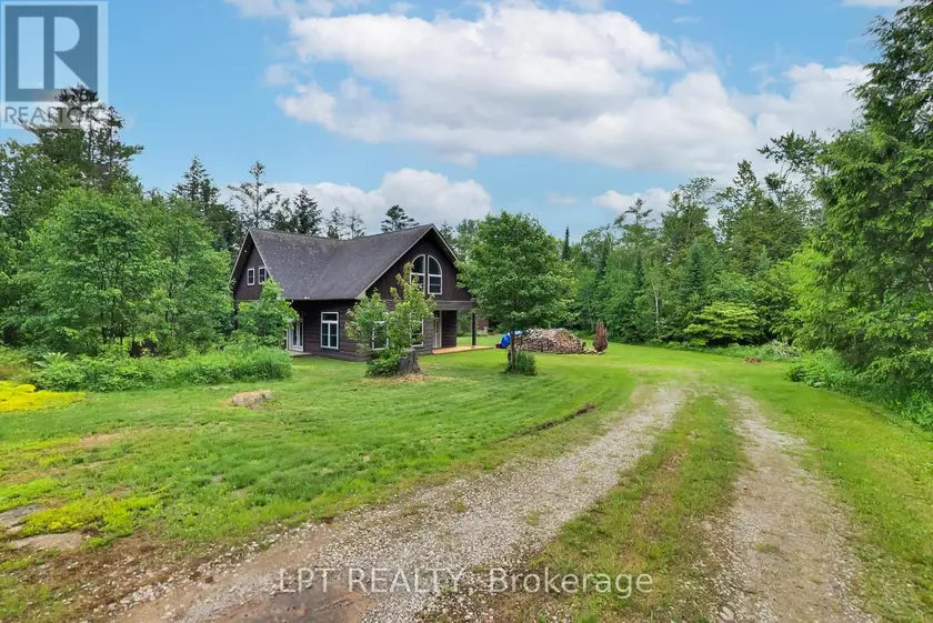 Detached at 1039 BEN LAKE ROAD E, Gravenhurst