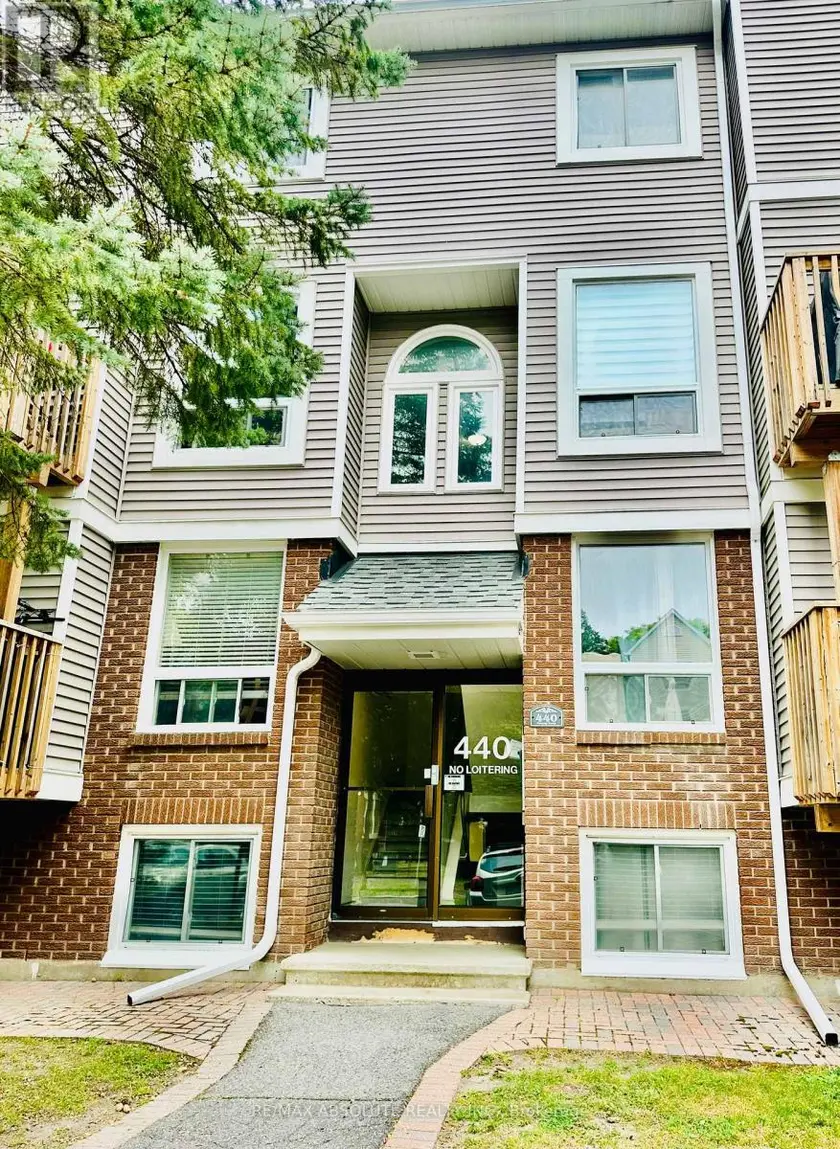 Townhouse at 1 - 440 FENERTY COURT W, Ottawa
